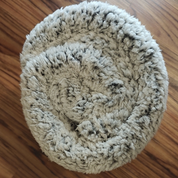 Teddy Sherpa Throw Blanket - Cream - Picture 2 of 4